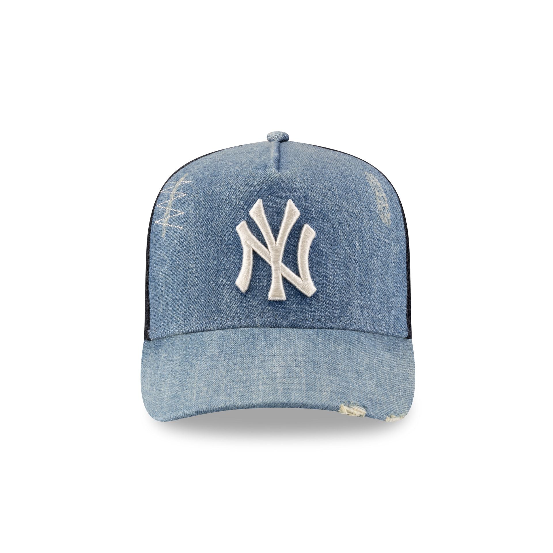 New York Yankees Distressed Light Denim 9FORTY A-Frame Trucker Hat