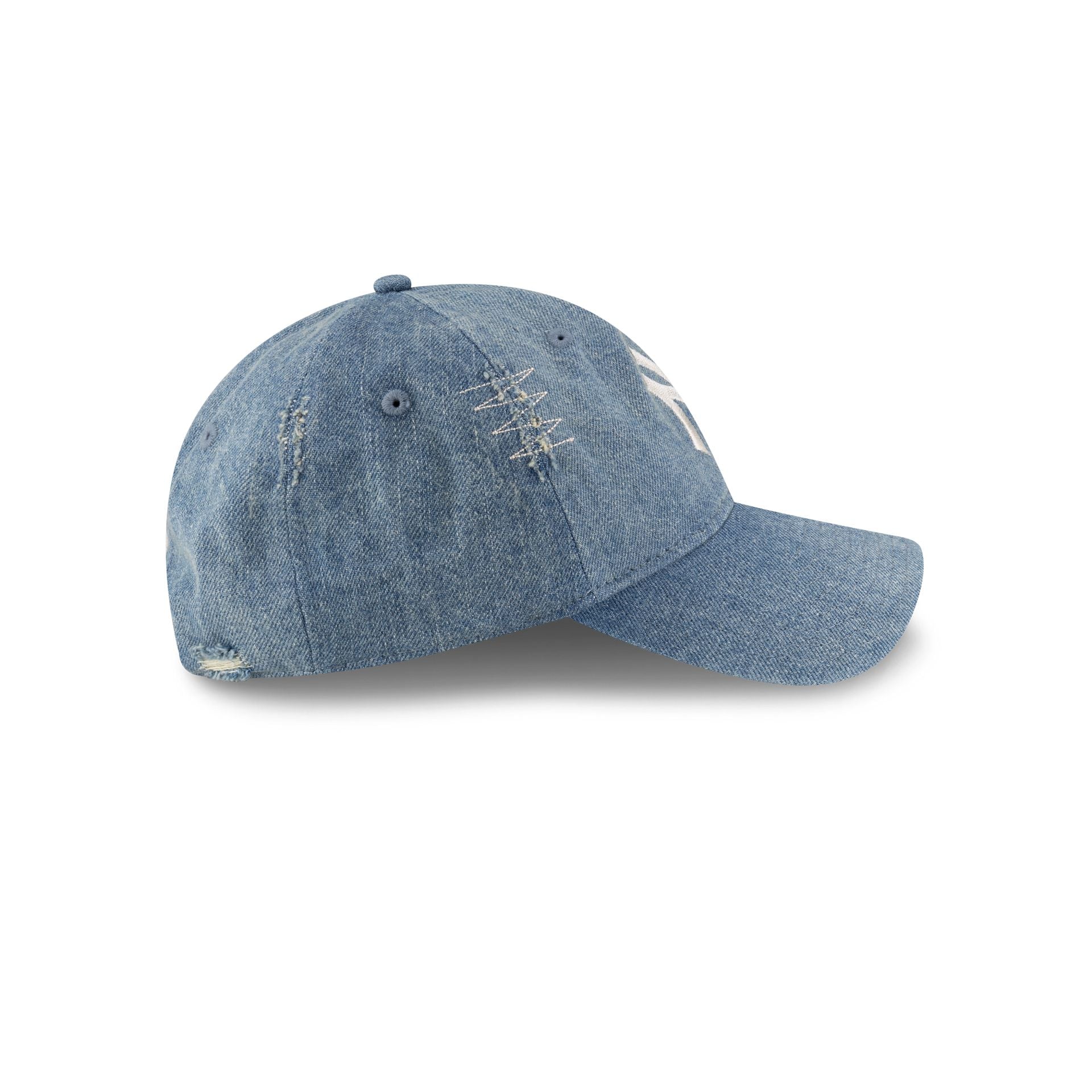 New York Yankees Distressed Light Denim 9TWENTY Adjustable Hat