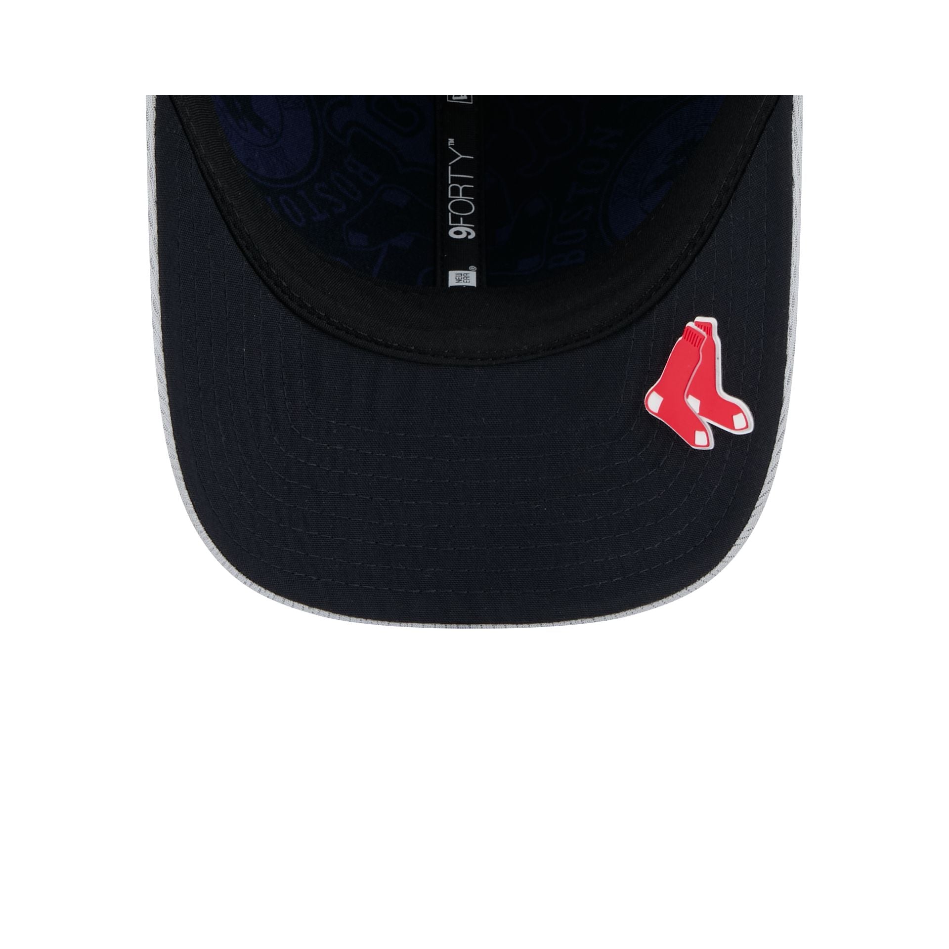 Boston Red Sox 2025 Clubhouse Gray 9FORTY M-Crown Snapback Hat
