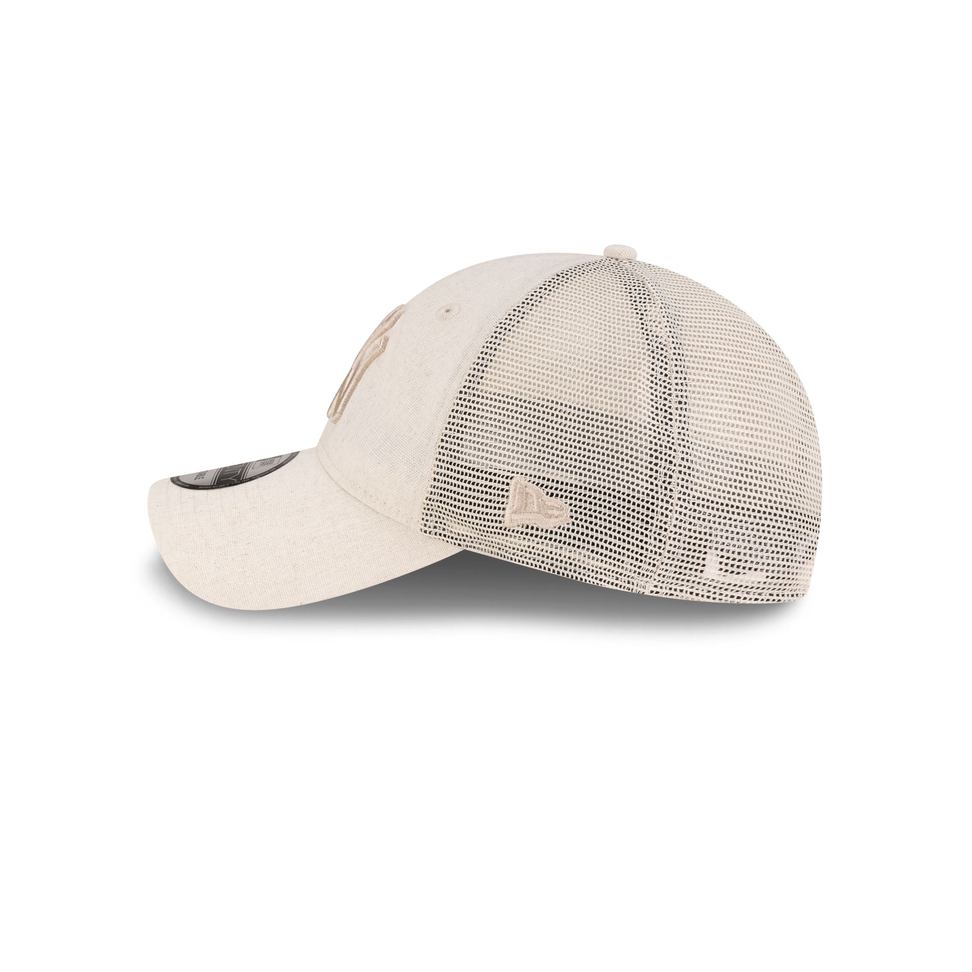 New York Yankees Linen Cream 9TWENTY Trucker Hat