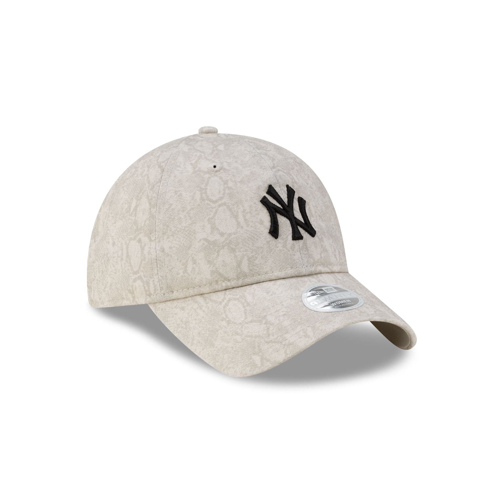 New York Yankees Animal Print Women's 9TWENTY Adjustable Hat