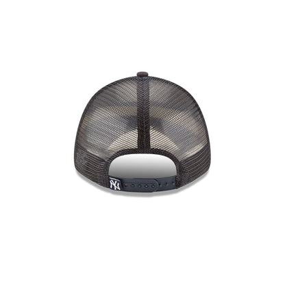 New York Yankees 9FORTY Trucker Hat