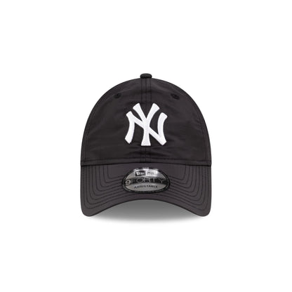 New York Yankees Black Nylon 9FORTY Adjustable Hat