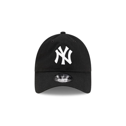 New York Yankees Black Duck Canvas 9FORTY Adjustable Hat