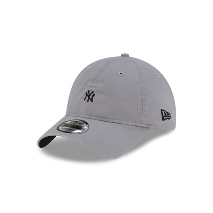 New York Yankees Mini Logo Gray 9TWENTY Adjustable Hat
