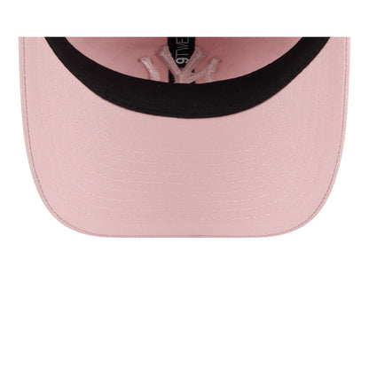 New York Yankees Women's Pink 9TWENTY Adjustable Hat