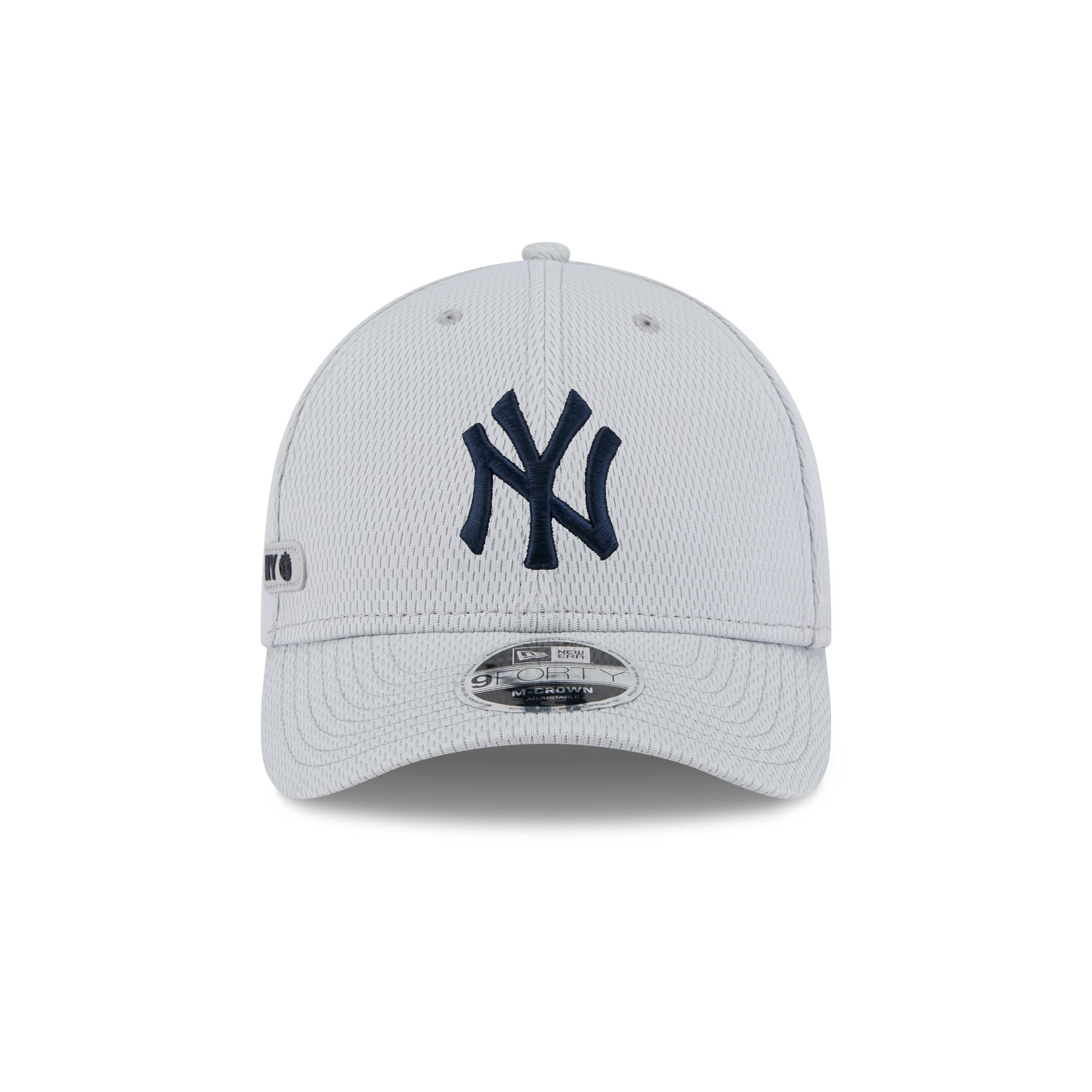 New York Yankees 2025 Clubhouse Gray Kids 9FORTY M-Crown Snapback Hat