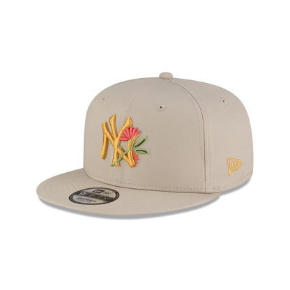 New York Yankees Floral Ivory 9FIFTY Snapback Hat