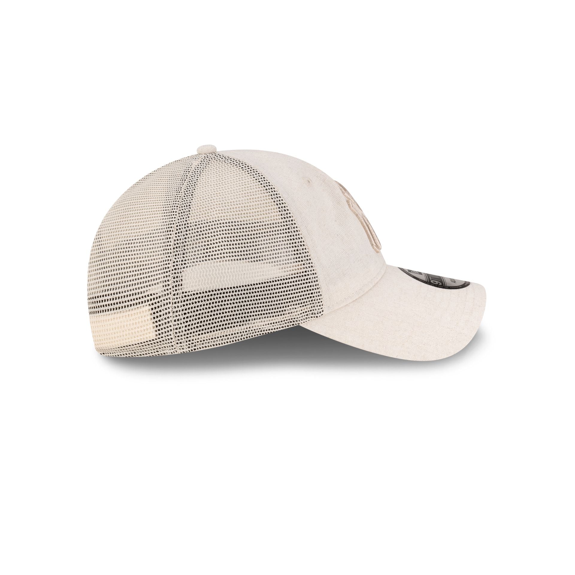 New York Yankees Linen Cream 9TWENTY Trucker Hat