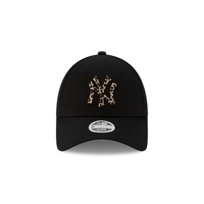 New York Yankees Leopard Print Logo Women's 9FORTY Adjustable Hat