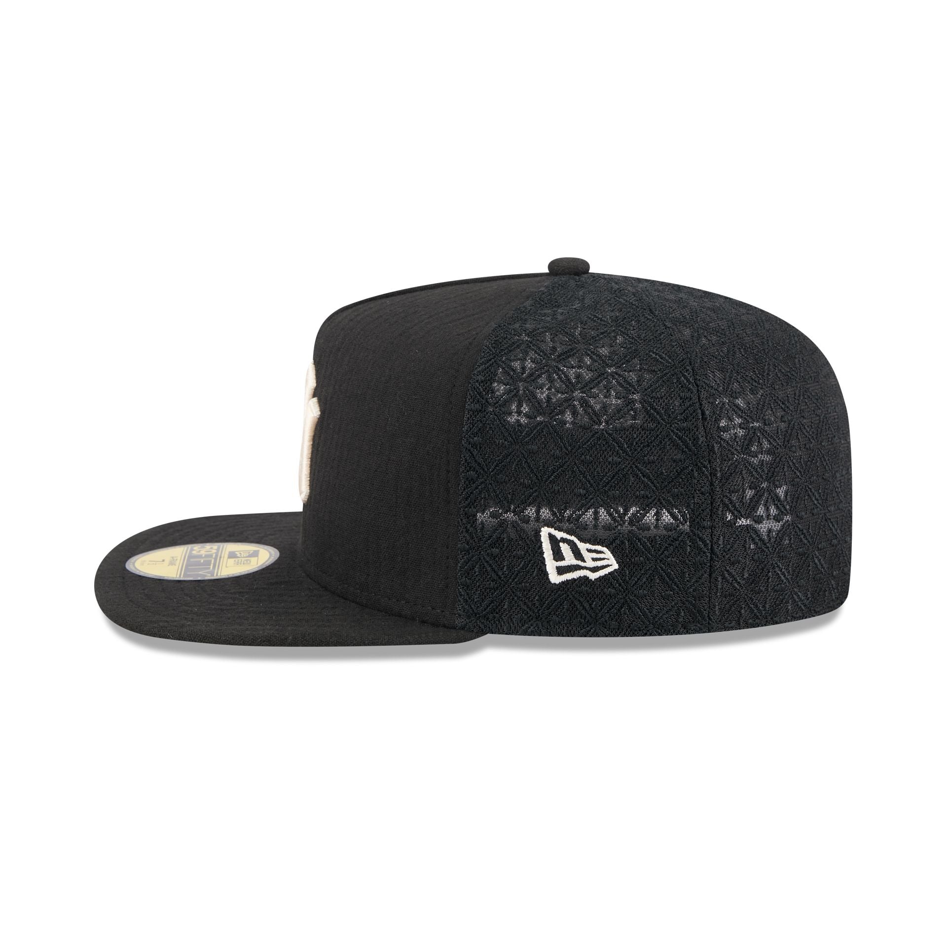 New York Yankees Black Mesh 59FIFTY A-Frame Fitted Hat