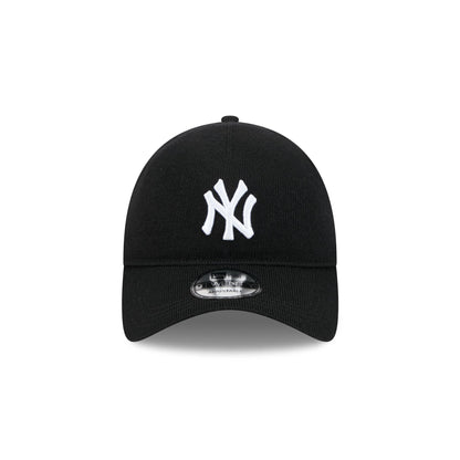 New York Yankees Merino Wool Black 9TWENTY Adjustable Hat