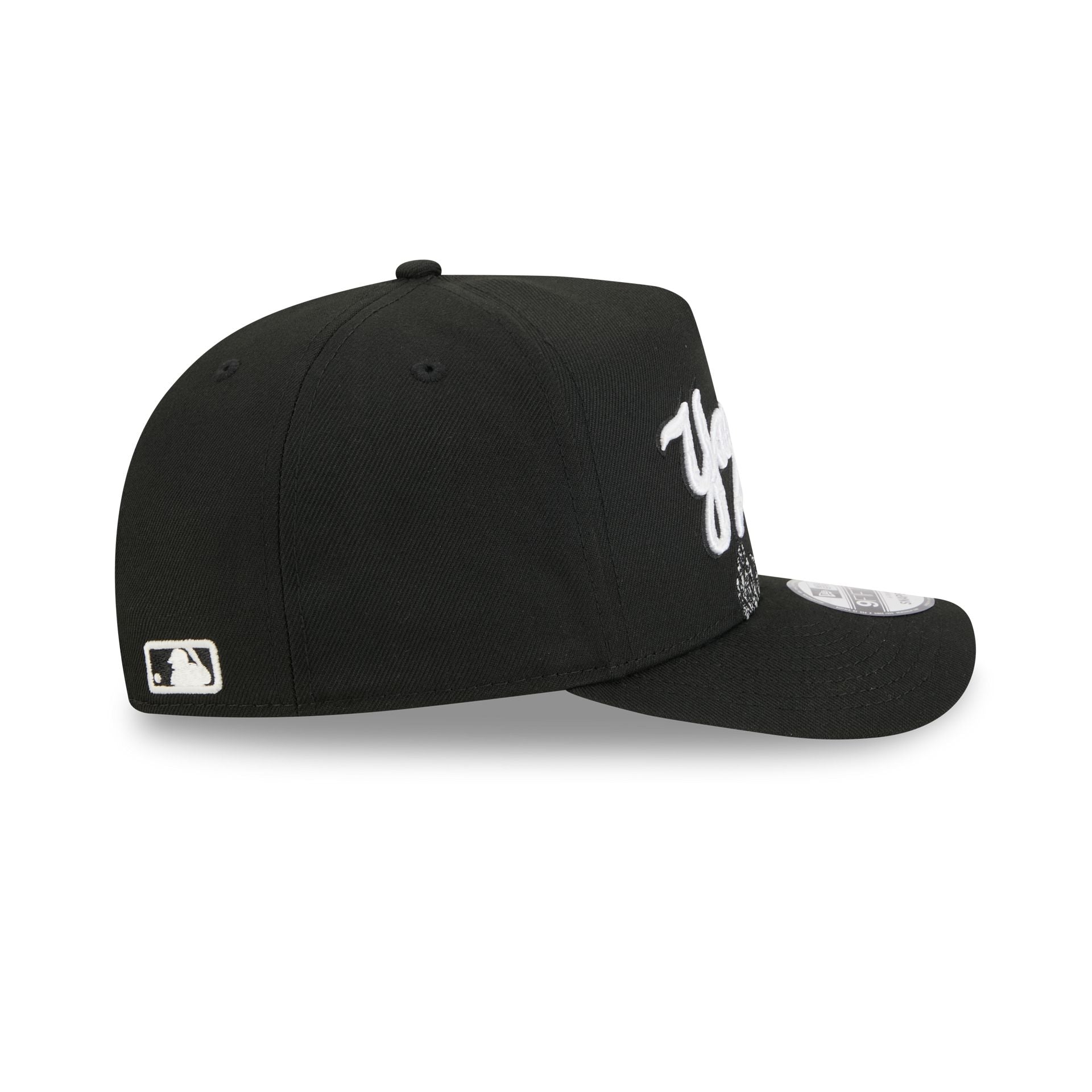 New York Yankees Skeletal Script 9FIFTY A-Frame Snapback Hat